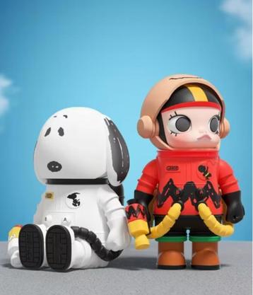Pop Mart Meg Space Molly Charlie Brown & Snoopy 100% beschikbaar voor biedingen