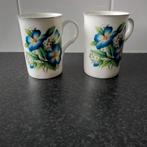 2 Engelse cambridge garden mokken  met blauwe bloemen, Huis en Inrichting, Keuken | Servies, Ophalen of Verzenden, Zo goed als nieuw