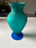 Blauw/Groene Vaas - Glas, Huis en Inrichting, Woonaccessoires | Vazen, Ophalen of Verzenden, Minder dan 50 cm, Groen, Glas