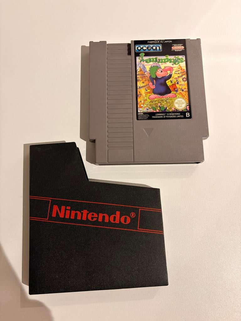 Lemmings NES in originele hoes - Topconditie!, Spelcomputers en Games, Games | Nintendo NES, Puzzel en Educatief, 1 speler, Ophalen of Verzenden