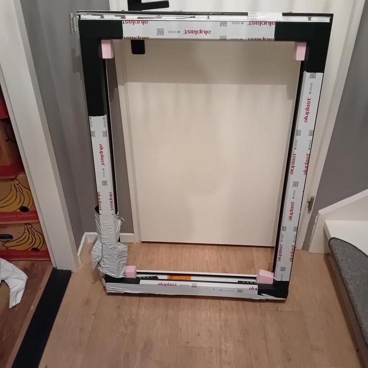Kunststof  kozijn raam - Nieuw!, Doe-het-zelf en Verbouw, Kozijnen en Schuifpuien, Nieuw, Ophalen of Verzenden