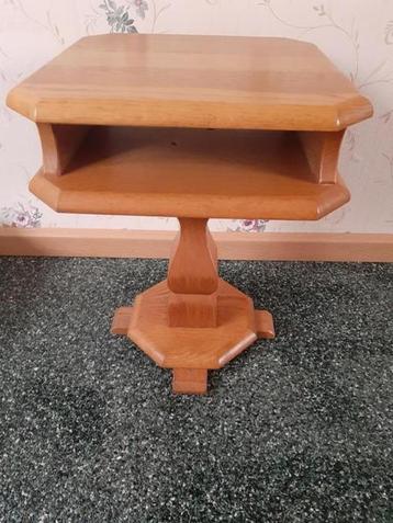 Te Koop Aangeboden: Prachtige Blank Eiken Telefoontafel beschikbaar voor biedingen