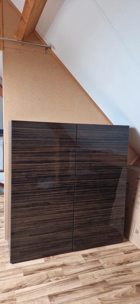 GRATIS 2drs Ikea kast BESTA donkerbruin, Huis en Inrichting, Kasten | Overige, Gebruikt, Ophalen