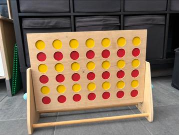 MEGA Houten 4 op een rij Spel beschikbaar voor biedingen
