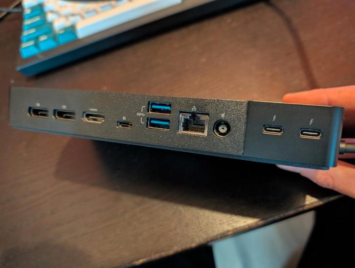 Dell WD22TB4 | Docking station, Computers en Software, Dockingstations, Zo goed als nieuw, Docking station, Laptop, Ophalen of Verzenden