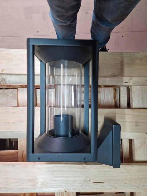 Showroom modelen, Tuin en Terras, Buitenverlichting, Zo goed als nieuw, Wandlamp, Aluminium, Minder dan 50 watt, Netvoeding, Waterbestendig