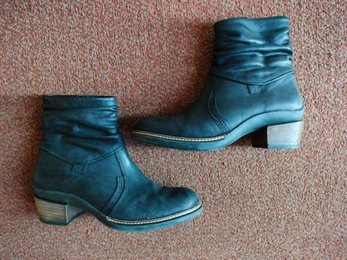 korte zwarte laarsjes Wolky maat 40, Kleding | Dames, Schoenen, Zo goed als nieuw, Lage of Enkellaarzen, Zwart, Ophalen of Verzenden