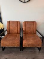 Te koop: 2 fateuils industrieel look suede cognac kleur, Huis en Inrichting, Fauteuils, Ophalen, Zo goed als nieuw