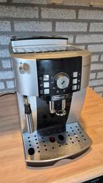 DeLonghi Magnifica S Espresso Machine, Witgoed en Apparatuur, Koffiezetapparaten, Ophalen, Gebruikt, Espresso apparaat, Koffiebonen