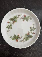 Marjolein Bastin Quiche Vorm met Aardbeien, Ophalen, Overige stijlen, Aardewerk, Schaal of Schalen