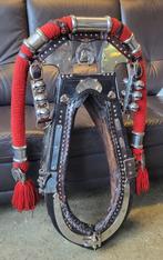 Kleine maat antiek paardenhaam - Rijk gedecoreerd - Rood wol, Dieren en Toebehoren, Ophalen of Verzenden, Gebruikt, Overige soorten