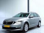 Skoda Octavia Combi 1.0 TSI Greentech Ambition Business 1e E, Stof, Gebruikt, Origineel Nederlands, Handgeschakeld