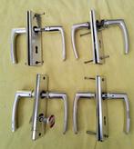 4 - deurklinken Deurschilden en deurkrukken
Doe een bid en, Ophalen of Verzenden, Zo goed als nieuw, Koper of Messing, Klink of Kruk