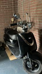 Sym allo, Fietsen en Brommers, Ophalen, Zo goed als nieuw, Benzine, Allo