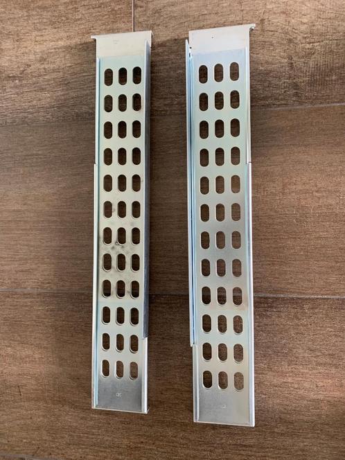 APC Genuine Server Access Rails 21 inch Left and Right 870-1, Computers en Software, Computerbehuizingen, Gebruikt, Ophalen of Verzenden