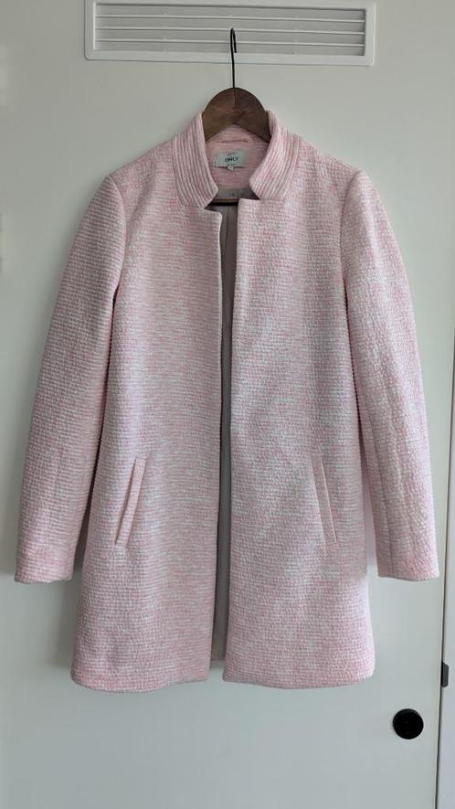 Zachte roze jas van ONLY – maat S, Kleding | Dames, Jassen | Zomer, Zo goed als nieuw, Maat 36 (S), Roze, Ophalen of Verzenden