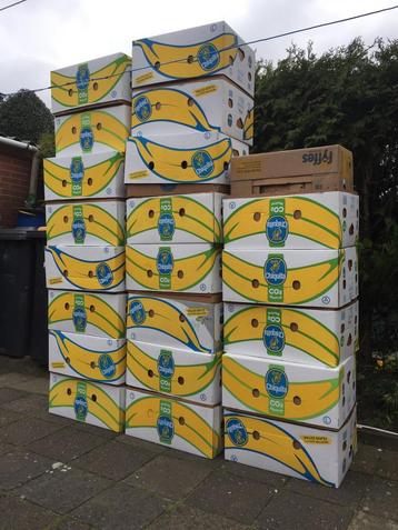 Stevige bananendozen,verhuisdozen beschikbaar voor biedingen