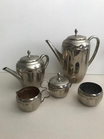 metalen 5 delig koffie thee stelletje  beschikbaar voor biedingen