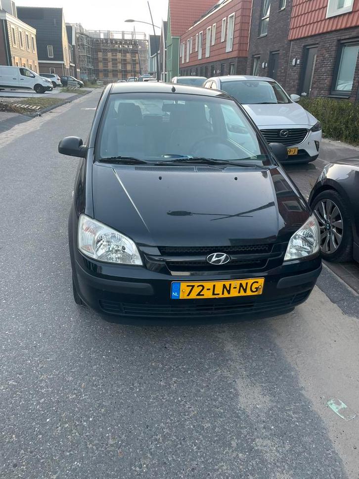 Hyundai Getz 1.1 3DRS 2003 Zwart, Auto's, Hyundai, Particulier, Getz, Airbags, Centrale vergrendeling, Elektrische ramen, Radio
