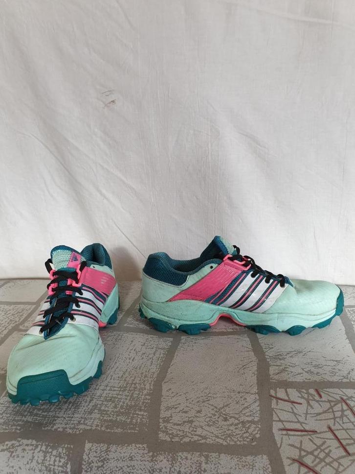 Leuke blauw roze sportschoenen. mt 40 2/3. Merk Adidas, Kleding | Dames, Schoenen, Zo goed als nieuw, Sneakers of Gympen, Blauw