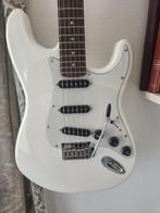 indonesia.fender squier affinity stratocaster olympic white, Muziek en Instrumenten, Ophalen, Gebruikt, Fender