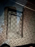 Louis vuitton Toilet tas met portomonee, Ophalen of Verzenden, Zo goed als nieuw