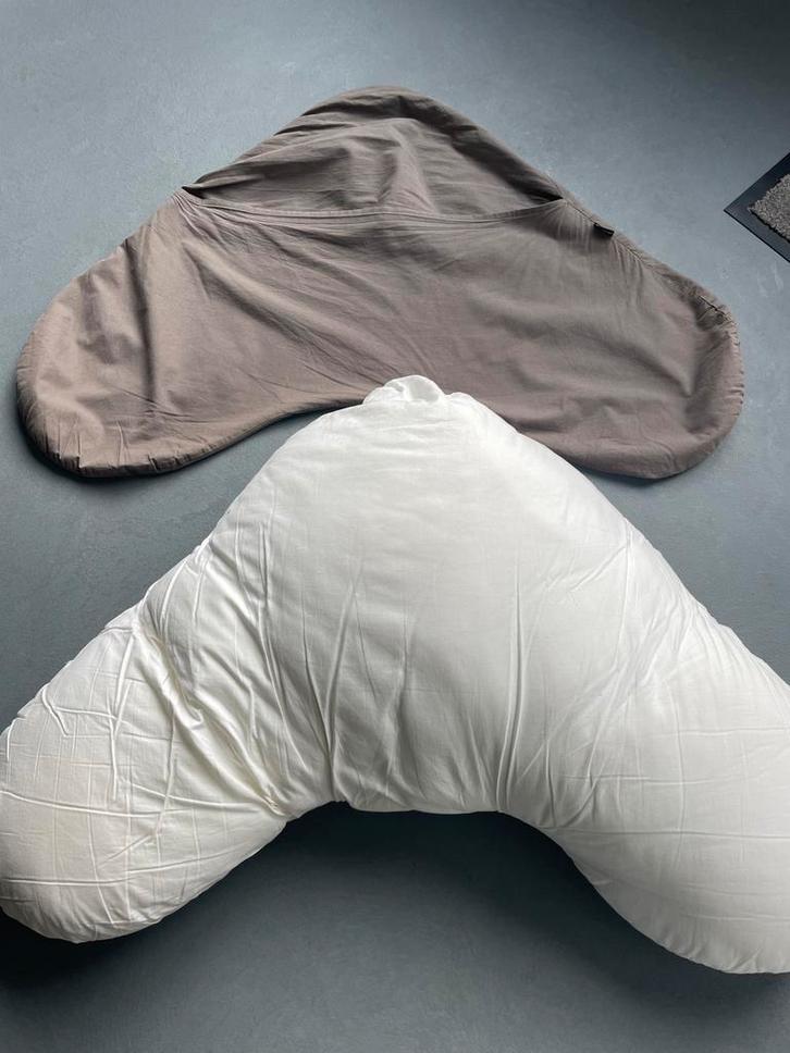 Waterbed kussen, Huis en Inrichting, Slaapkamer | Beddengoed, Zo goed als nieuw, Kussen, Eenpersoons, Wit, Ophalen of Verzenden