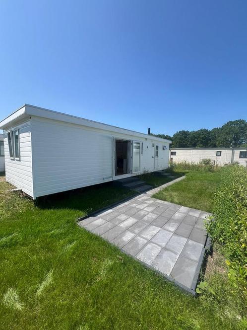 Chalet in verhuurde staat, Caravans en Kamperen, Stacaravans, tot en met 6, Ophalen of Verzenden