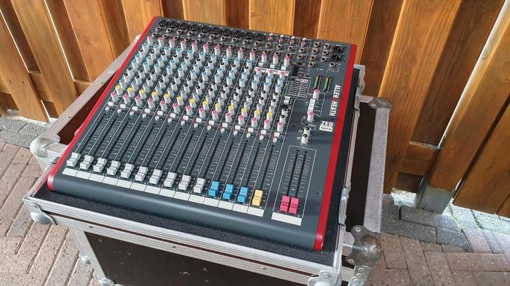 Allen & Heath ZED 16FX mengpaneel met effecten in flightcase, Muziek en Instrumenten, Mengpanelen, Zo goed als nieuw, 10 tot 20 kanalen