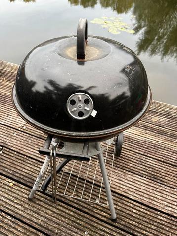 BBQ met RVS Grill - 44cm Diameter, 80cm Hoog beschikbaar voor biedingen