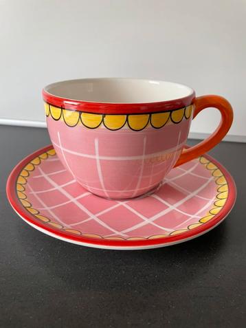 Blond Amsterdam cappuccino mok en schotel beschikbaar voor biedingen