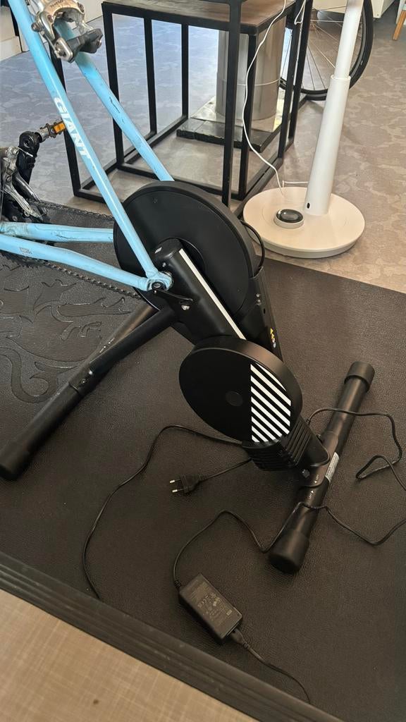 Van Rysel x Zwift D100 inclusief fietsmat, Sport en Fitness, Fitnessmaterialen, Ophalen of Verzenden, Zo goed als nieuw, Overige typen