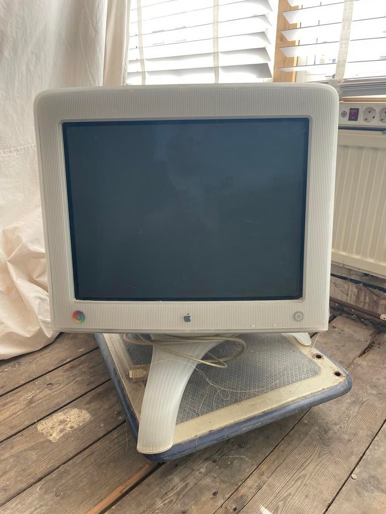 Apple Studio Display 21-inch (M4868) - Vintage Monitor, Computers en Software, Monitoren, Ophalen, Gebruikt, Overige typen, Onbekend