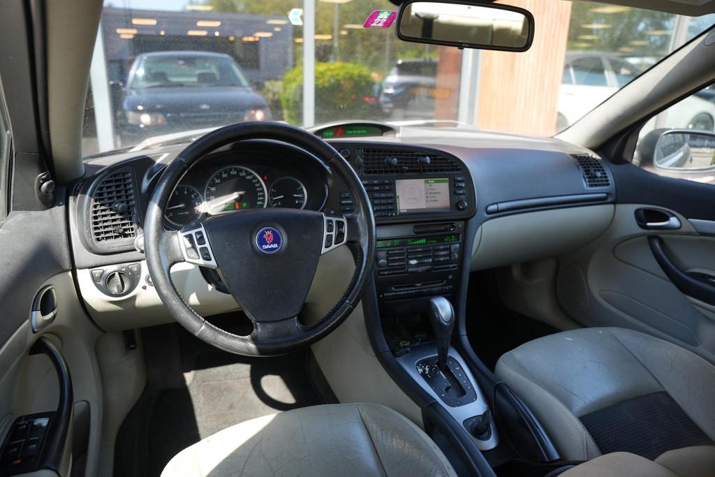 Saab 9-3 Sport Sedan 1.8t Vector Automaat LPG, Auto's, Saab, 1998 cc, 4 cilinders, 150 pk, Leder en Stof