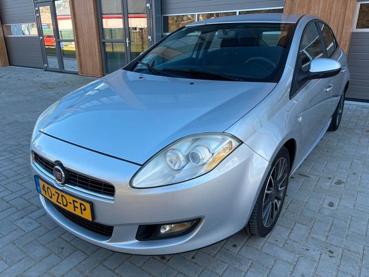 Fiat Bravo 1.4 turbo 16V T-Jet 120pk 5d airco cruise, Auto's, Fiat, Bedrijf, Te koop, Bravo, 4x4, ABS, Airconditioning, Alarm