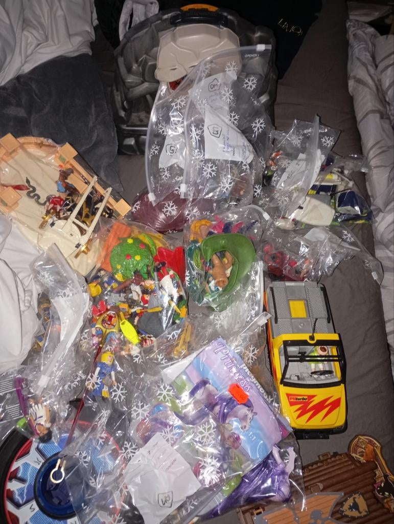 Playmobil totaal 1 bak vol, Ophalen, Gebruikt