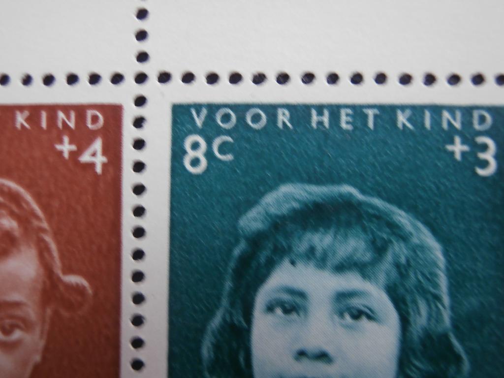SURINAME 1963; PLAATFOUT 403 P in VEL KINDERZEGELS LEES, Postzegels en Munten, Postzegels | Suriname, Verzenden, Postfris