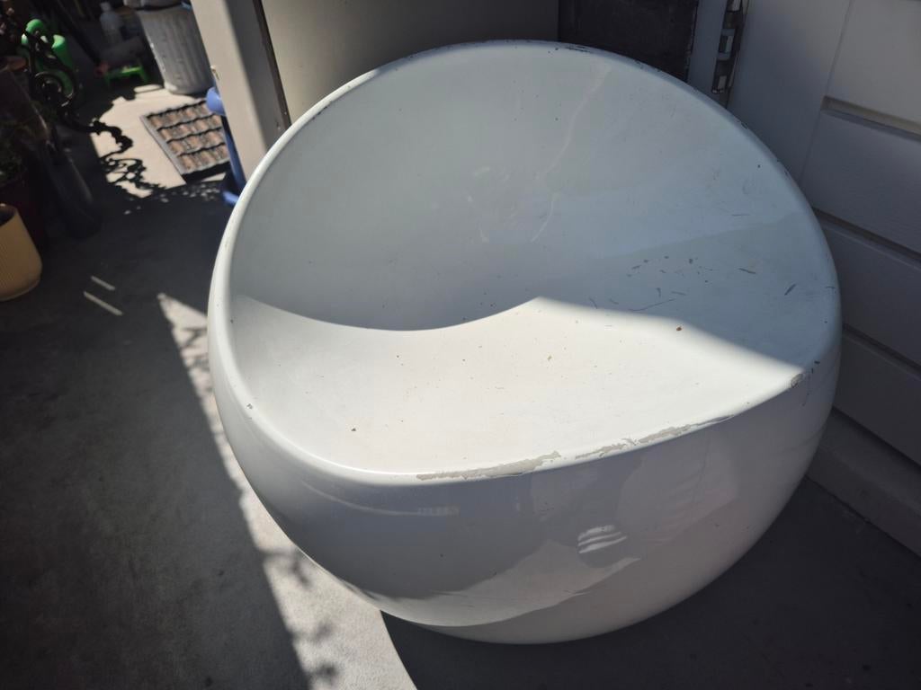Finn Stone Ballchair - Witte Design Stoel, Ophalen, Kunststof, Gebruikt, Wit