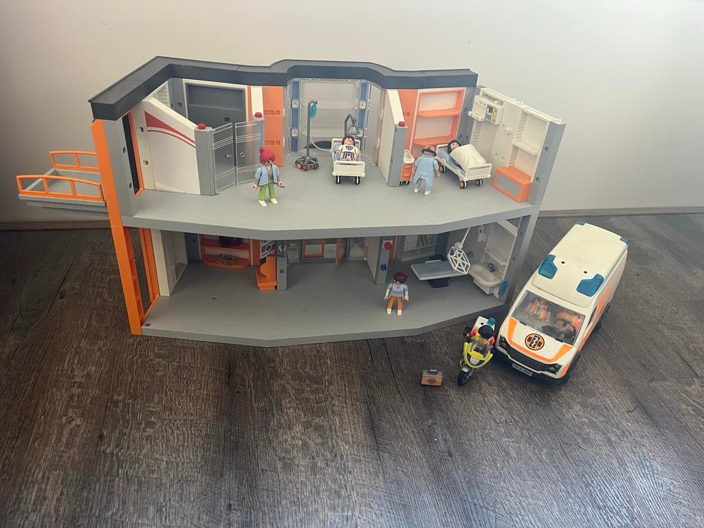 Playmobil ziekenhuis met ambulance en motor, Ophalen, Gebruikt, Complete set