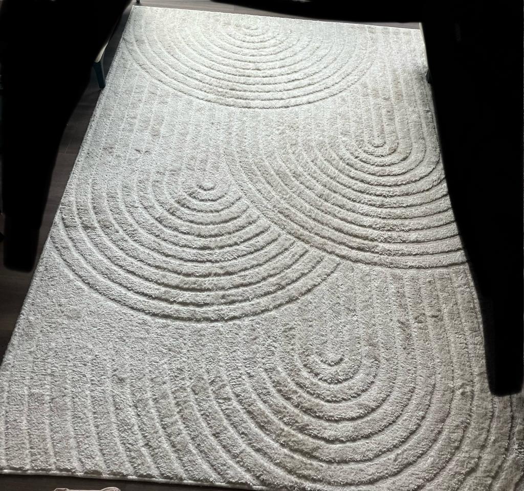 Vloerkleed 160x230 - Volero - Beige kleed - jaartje oud., Huis en Inrichting, Ophalen, Beige, 150 tot 200 cm, 200 cm of meer