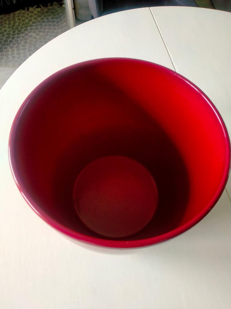 Wijnrode Bloempot., Rond, Zo goed als nieuw, Minder dan 40 cm, Balkon