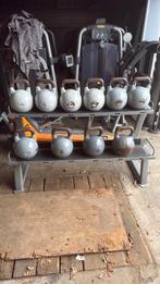 Kettlebell set 8tm24kg met rek, Ophalen, Zo goed als nieuw, Kettlebell