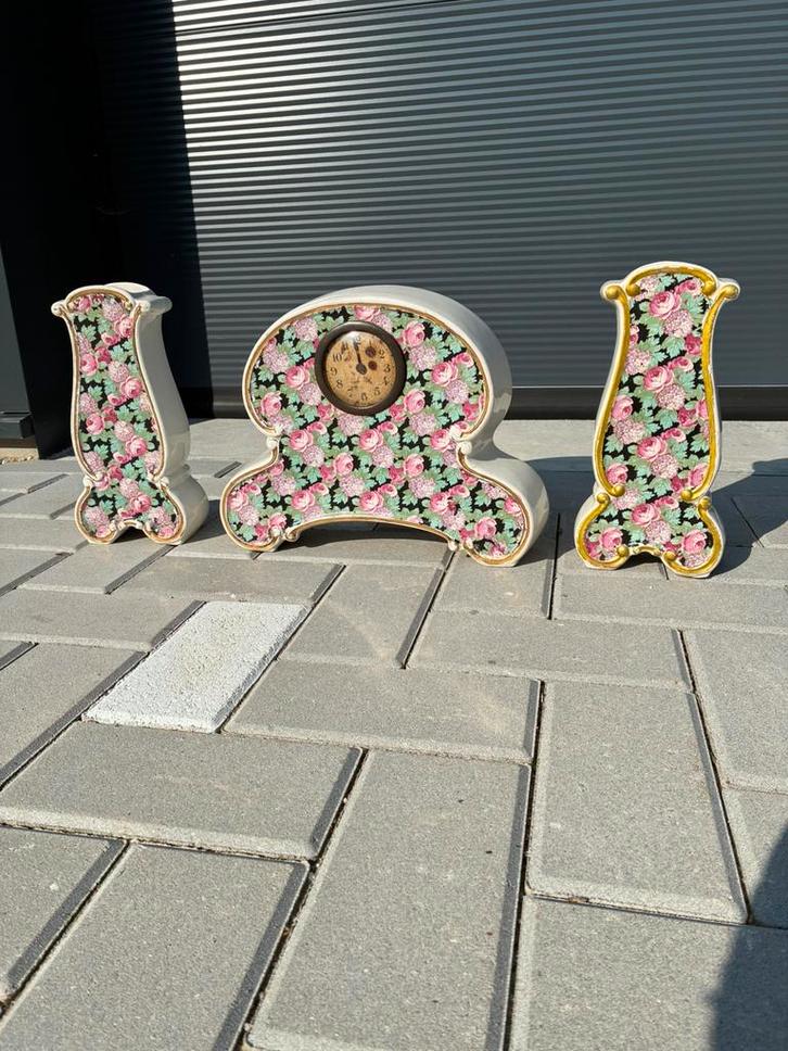 Vintage porseleinen klokkenstel, Antiek en Kunst, Antiek | Klokken, Ophalen of Verzenden