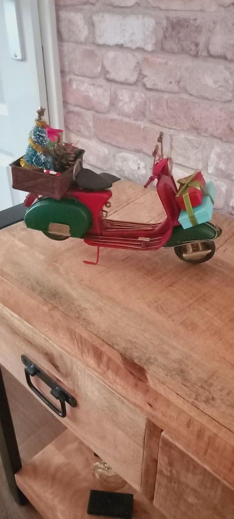 25cm Metalen Scooter met Kerst Decoratie♥️SALE VERKOOP♥️, Ophalen of Verzenden, Nieuw, Overige typen