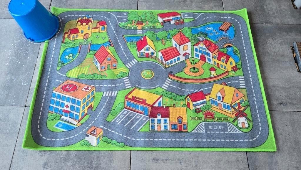 Speelkleed met wegen, huizen en auto's - gratis ophalen, Ophalen, Gebruikt