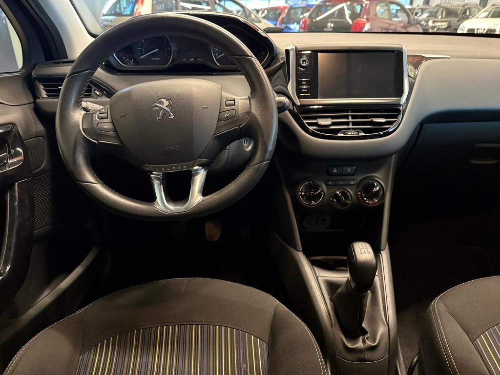Peugeot 208 1.2 PureTech URBAN SOUL/AIRCO/ISOFIX/NAVIGATIE/B, Auto's, Peugeot, Voorwielaandrijving, Stof, Gebruikt, 1199 cc