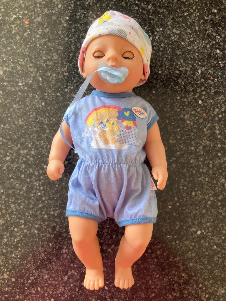 Mooie Baby Born jongens pop, Ophalen of Verzenden, Zo goed als nieuw, Babypop