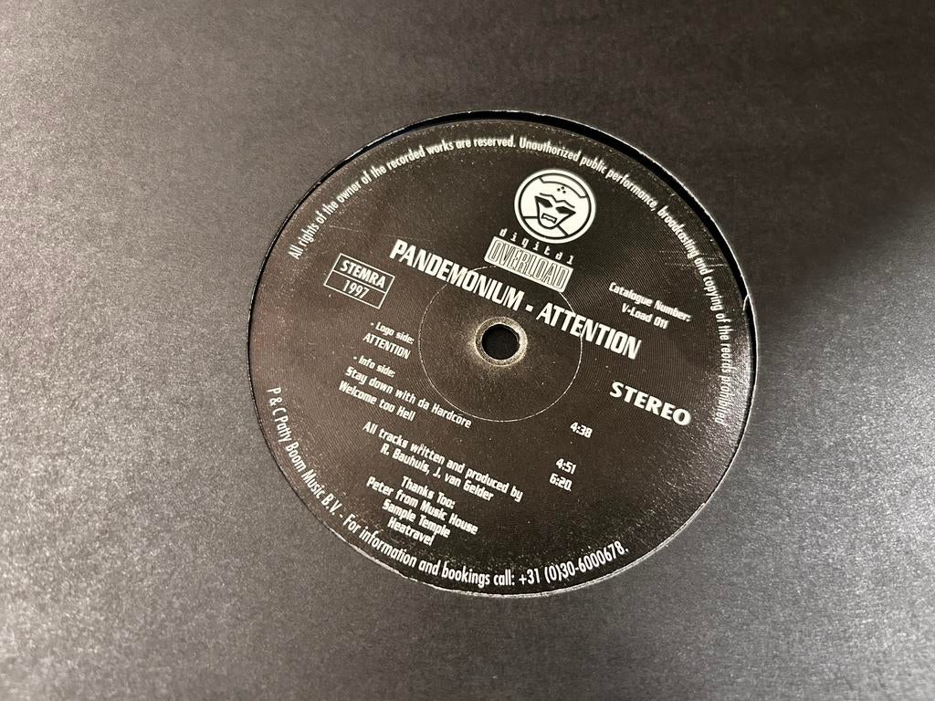 Pandemonium - Attention (digital overload), Ophalen of Verzenden, Zo goed als nieuw, Overige formaten