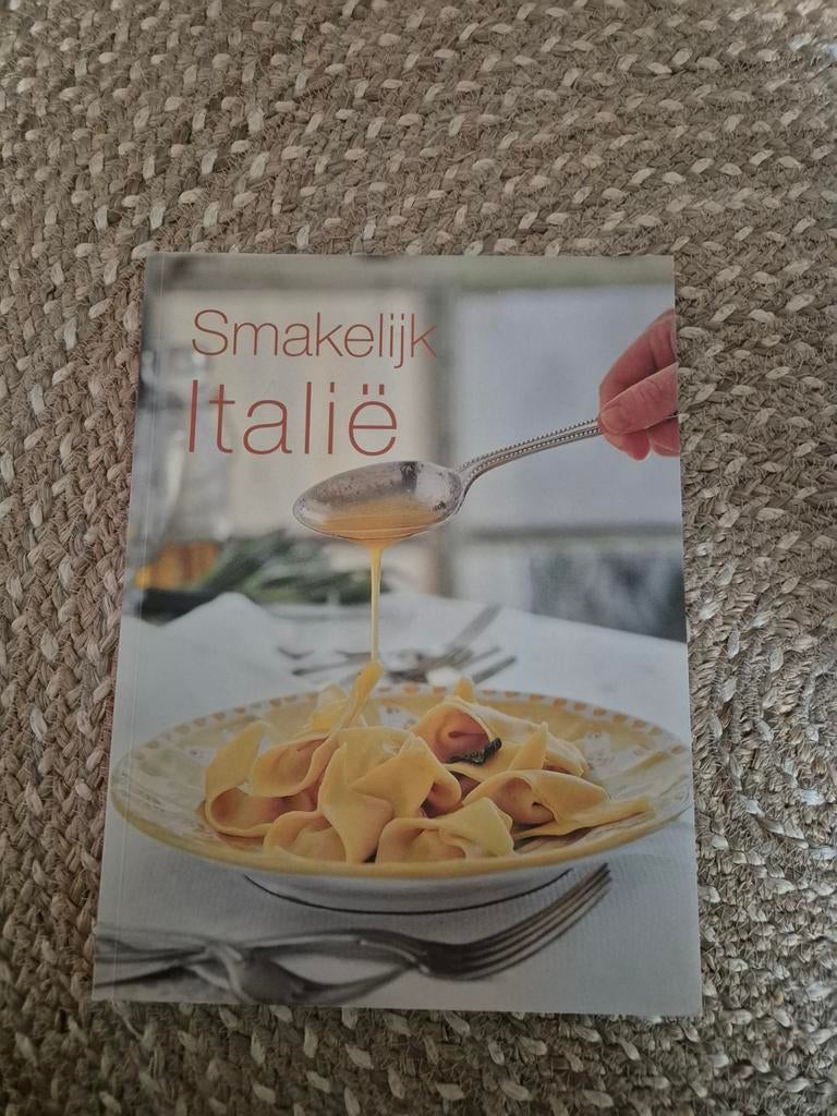 Kookboek Smakelijk Italië, Boeken, Kookboeken, Ophalen of Verzenden