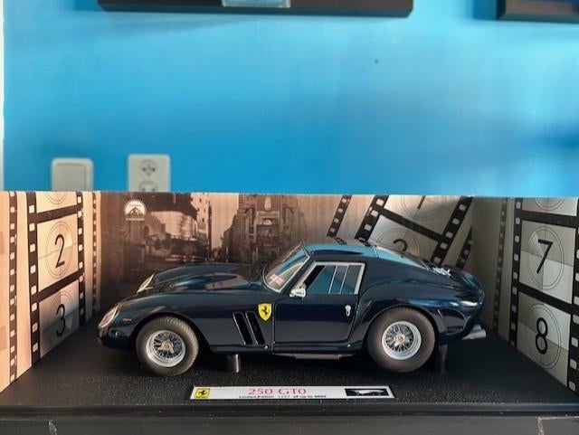 FERRARI 250GTO ''VANILLA SKY'' 1:18 HOT WHEELS ELITE, Ophalen of Verzenden, Zo goed als nieuw, Auto, Hot Wheels